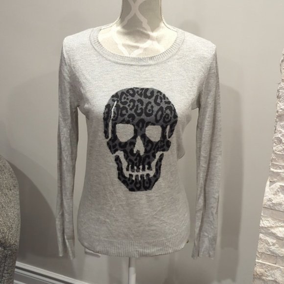 Saks fifth avenue leopard print skull sweater - Picture 1 of 5